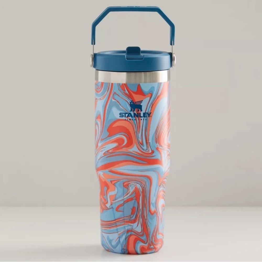 IceFlow 30oz Stanley Flip Top Tumblr